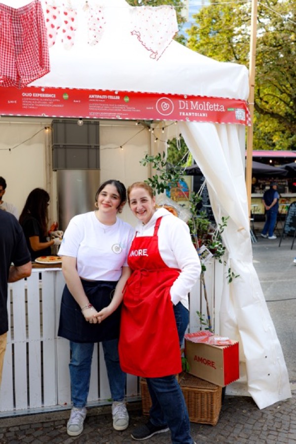 Piazza Italia Gourmet Festival 2026 D&uuml;sseldorf K&ouml;nigsallee – Impression 6