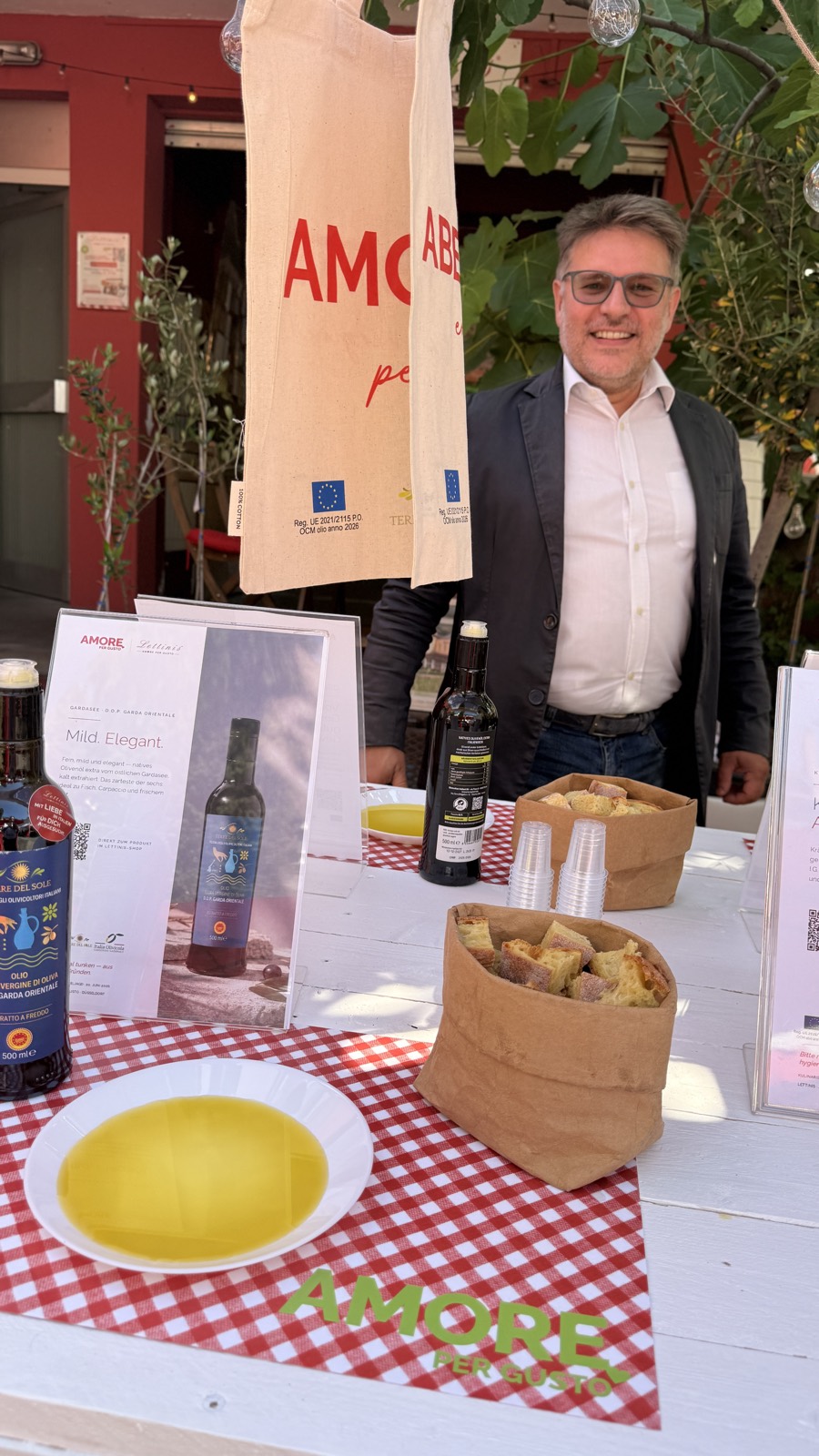Verkostung und Gespräche am Stand