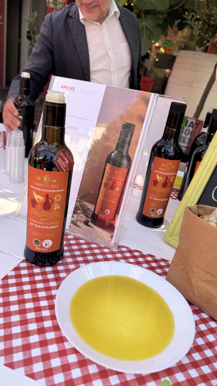 Olio di Calabria am Verkostungsstand