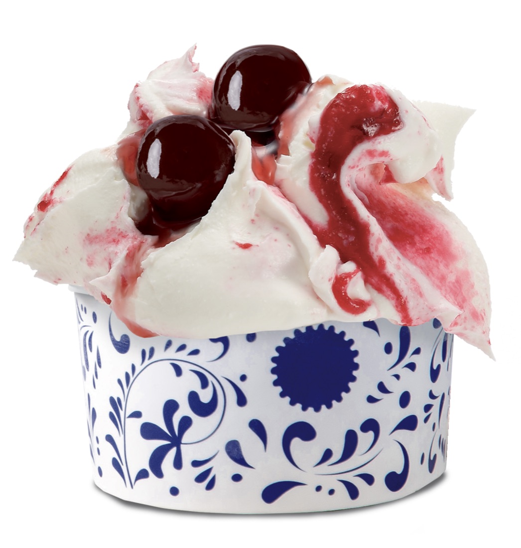 Amarena-Kirschen auf cremigem Gelato