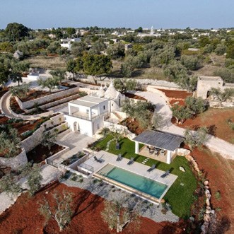 Trulli d'Ibernia Panoramic bei Cisternino aus der Luft